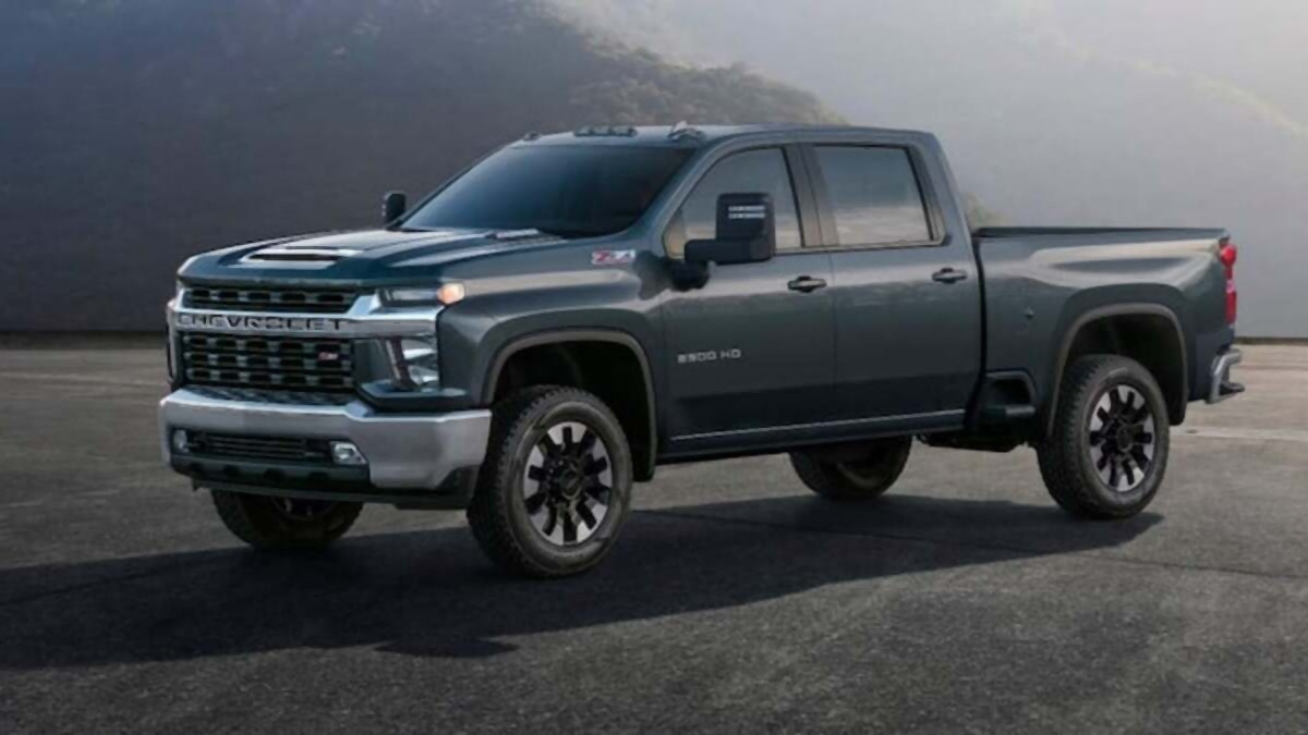 2024 Chevy Silverado HD: Power, Tech, and Refined Heavy-Duty Performance.