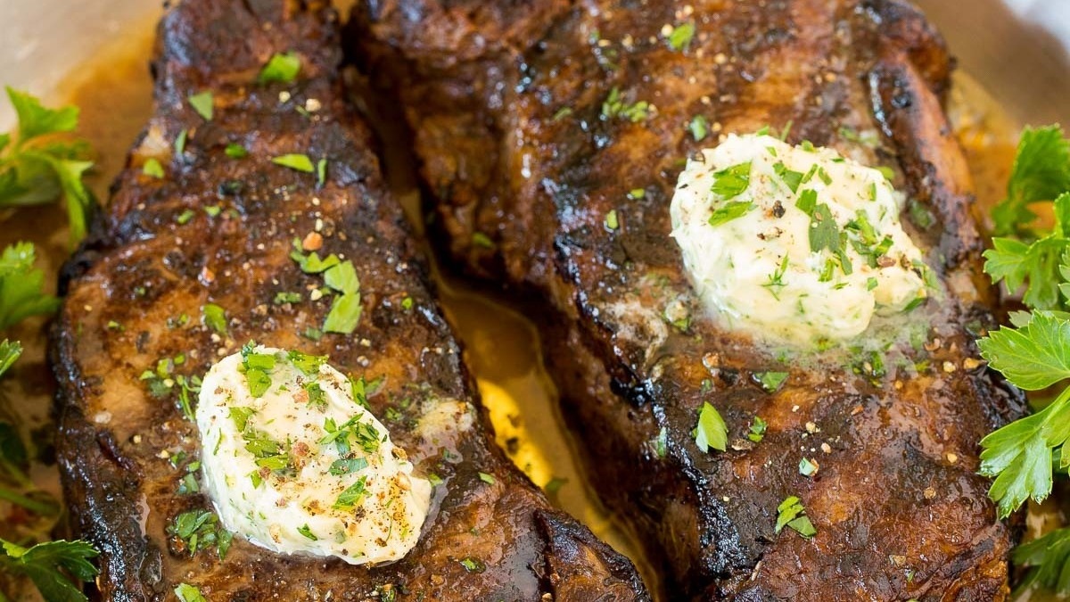 Elevate Your Backyard Grilling Skills with Expert Tips Today